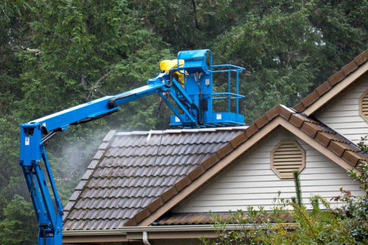 ProCare Commercial Cleaning Services Roof Washing